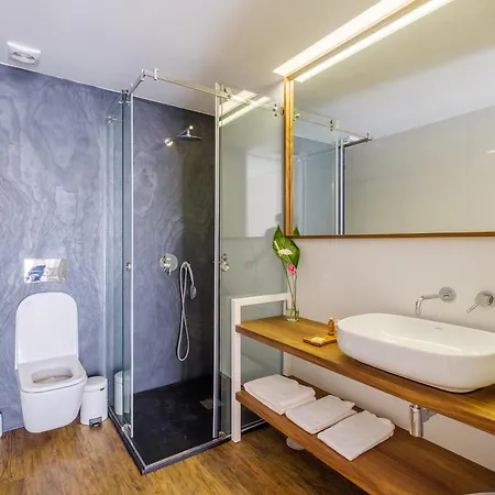 Cantinho D'avo - Hotel