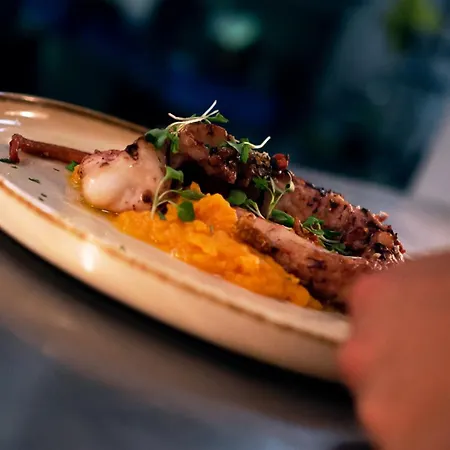 Cantinho D'avo - Apulia Szálloda 5*