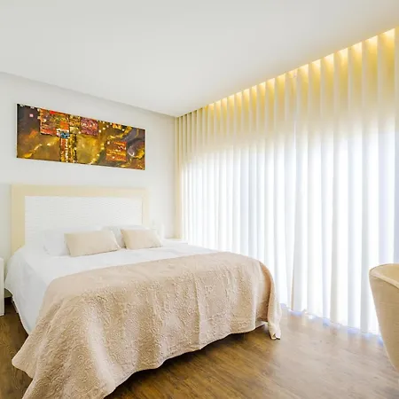 Cantinho D'avo - Apulia Hotel Areia (Porto)