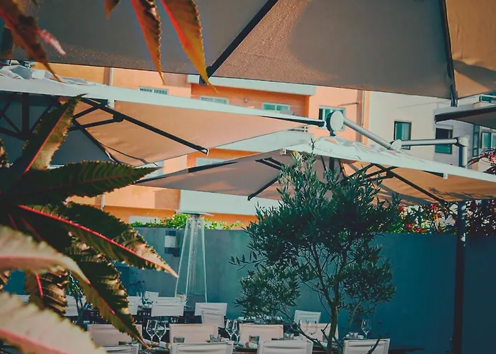 Cantinho D'avo - 5* Apúlia