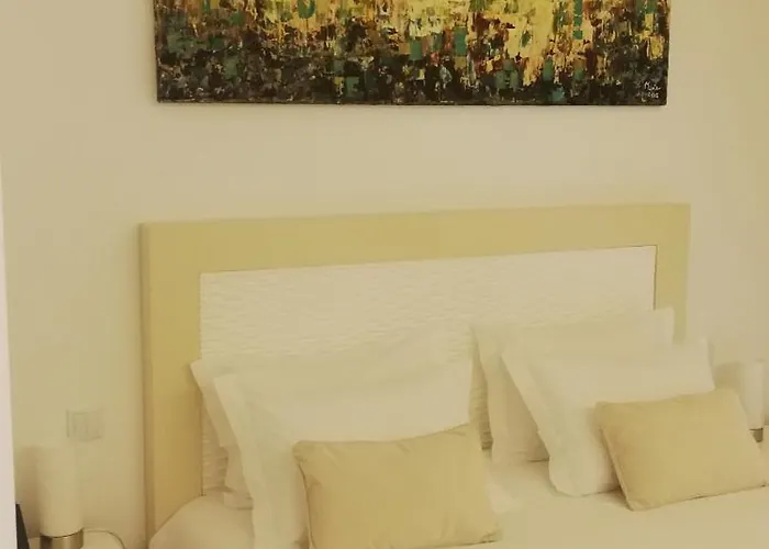 Cantinho D'avo - Otel