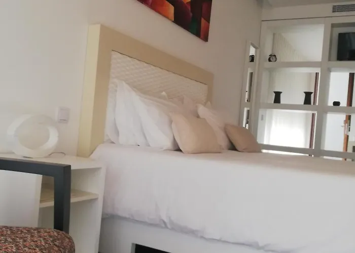 Otel Cantinho D'avo - Apúlia